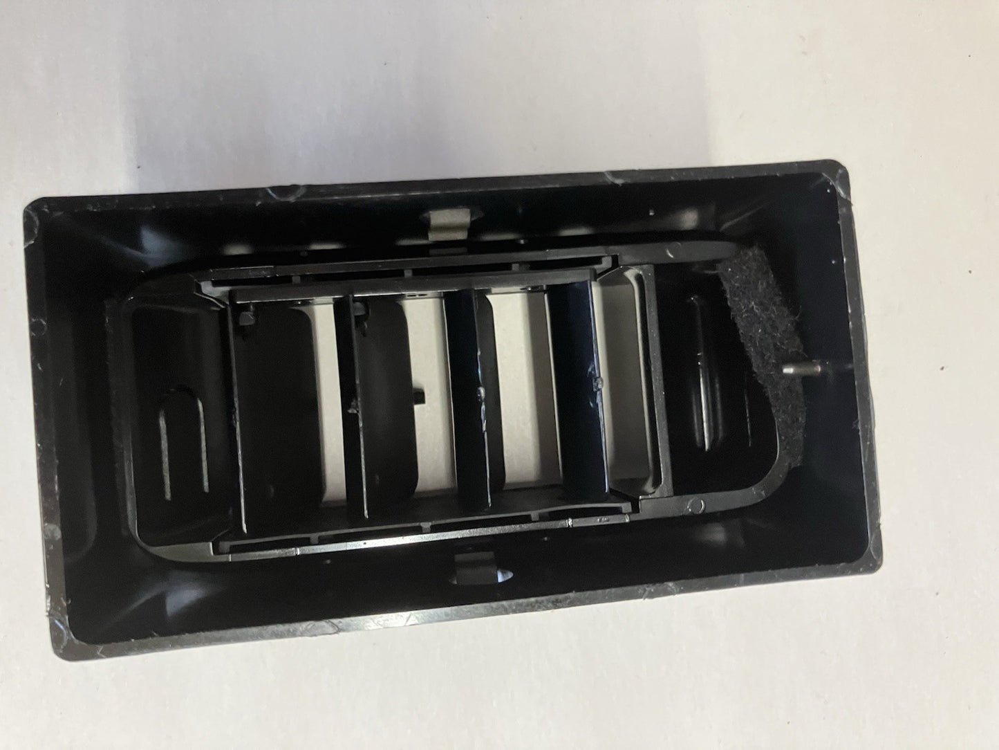 1981-93 Dodge Pickup, Ramcharger A/C Vent