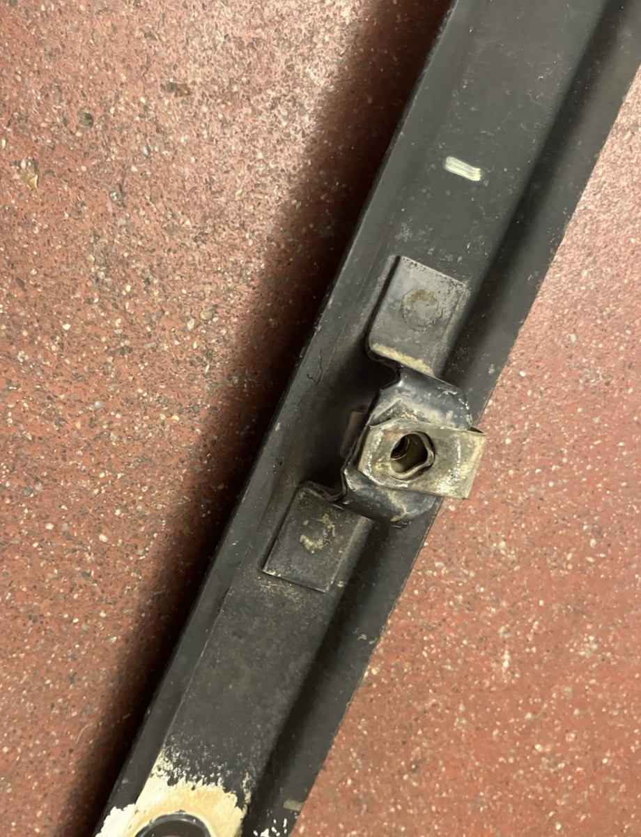 1991-93 Dodge Intercooled Diesel Pickup Valance support bracket