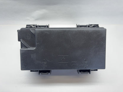 TIPM Integrated Power Module Fuse Box 2012 Ram 1500 2500 3.7 4.7 5.7 68089323AF