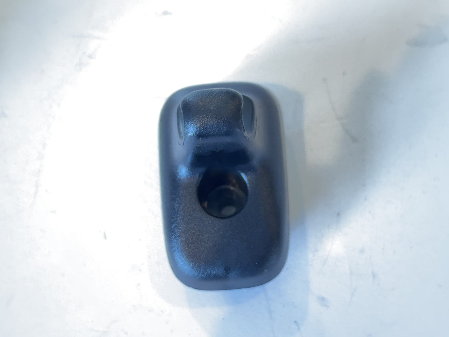 Sun Visor Bracket Sunvisor Clip Pair, 2019-2025 Ram 2500 3500 6PS37TX7AC Black