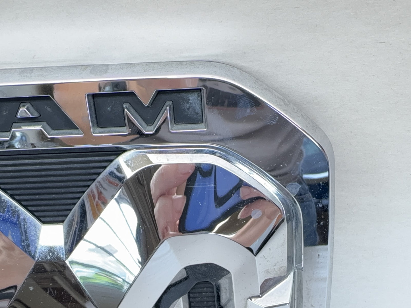 Ram Head Tailgate Emblem Nameplate 19 20 21 22 23 24 25 Ram 2500 3500 68276332AA