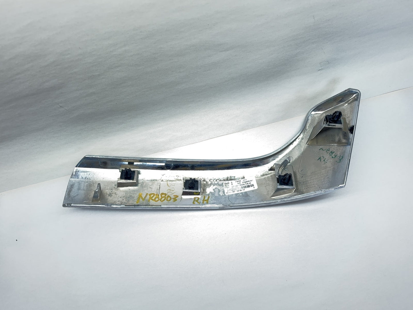 RH Passenger Front Bumper Headlight Trim 19-24 Ram 2500 3500 Chrome 6RC71TRMAB