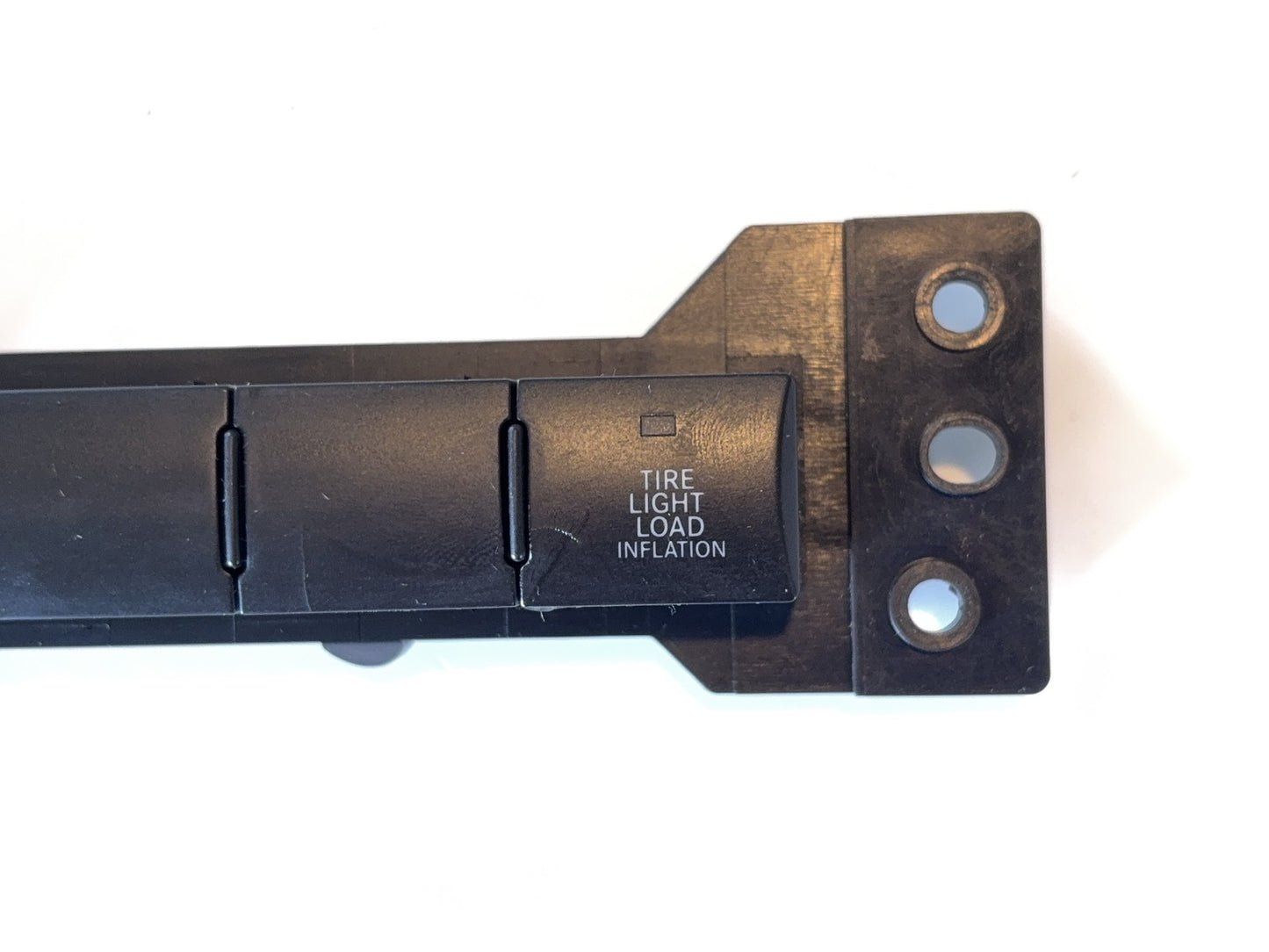 Dash Switches 2011 Ram 2500 6.7L Cummins Exhaust Brake Tire Light Load 4602961AB