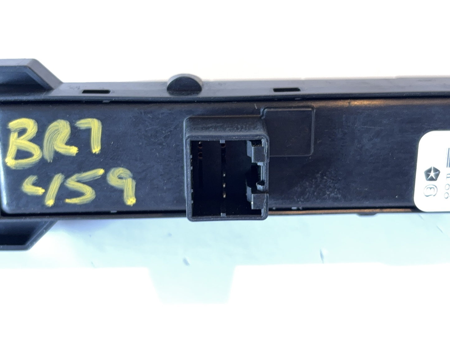 Dash Switches 2011 Ram 2500 6.7L Cummins Exhaust Brake Tire Light Load 4602961AB