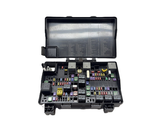 TIPM Integrated Power Module 2016-2018 Ram 1500 5.7L Hemi 68258527AA