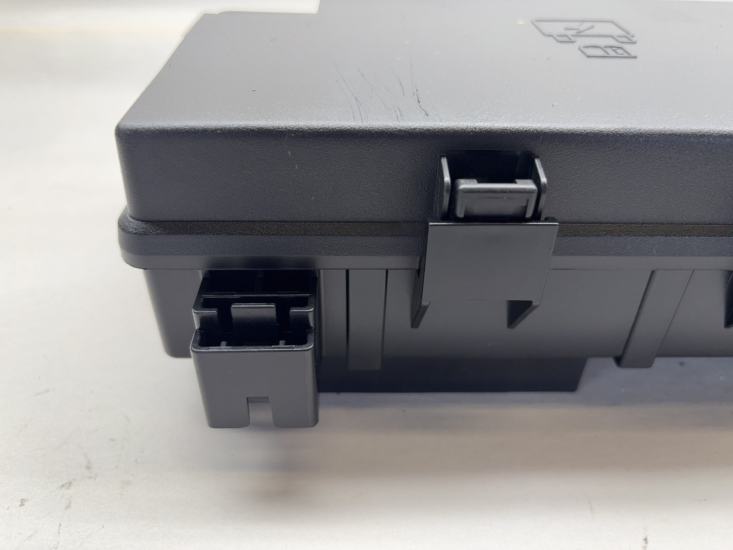 TIPM Integrated Power Module 2016-2018 Ram 1500 5.7L Hemi 68258527AA
