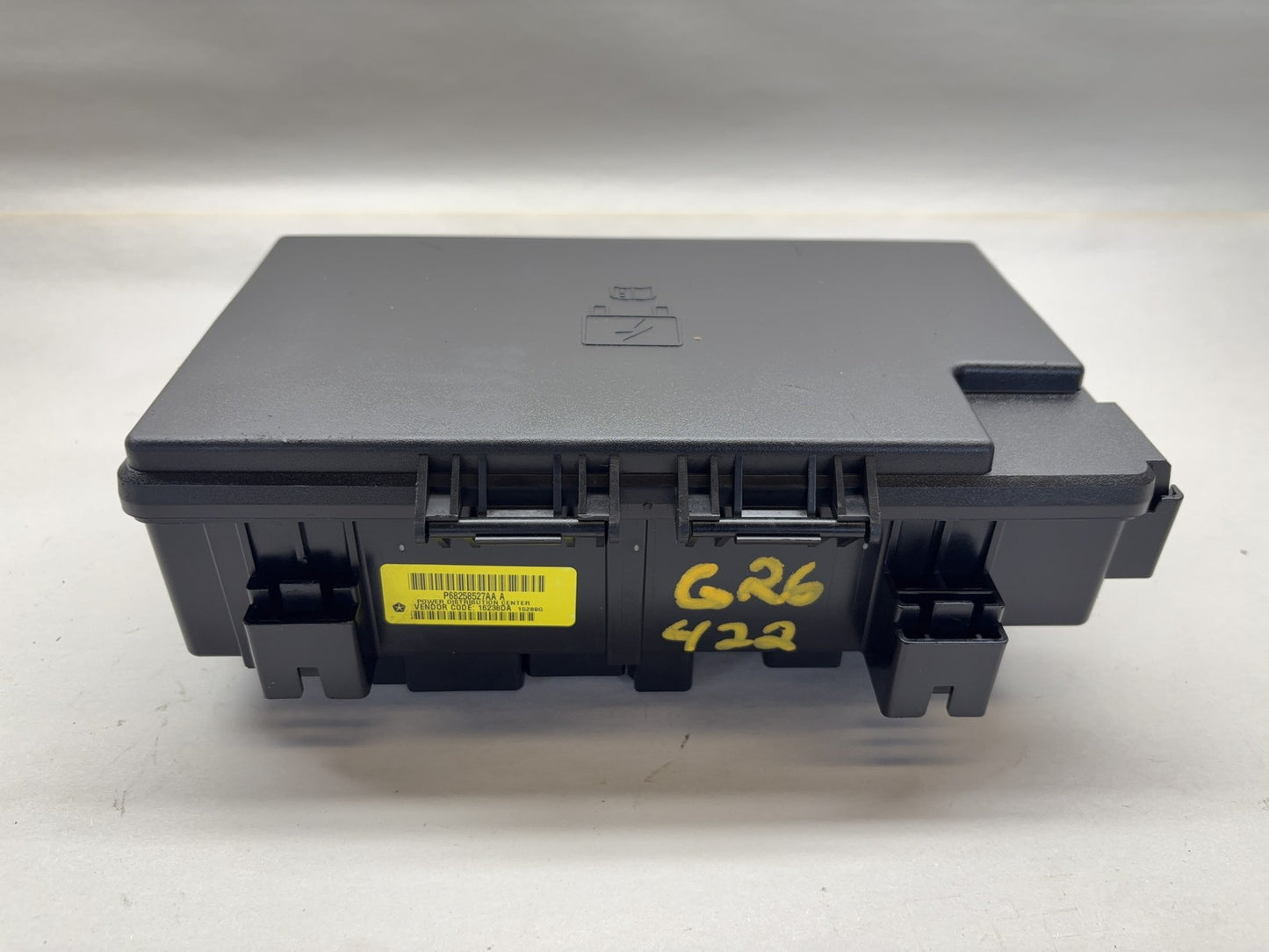 TIPM Integrated Power Module 2016-2018 Ram 1500 5.7L Hemi 68258527AA