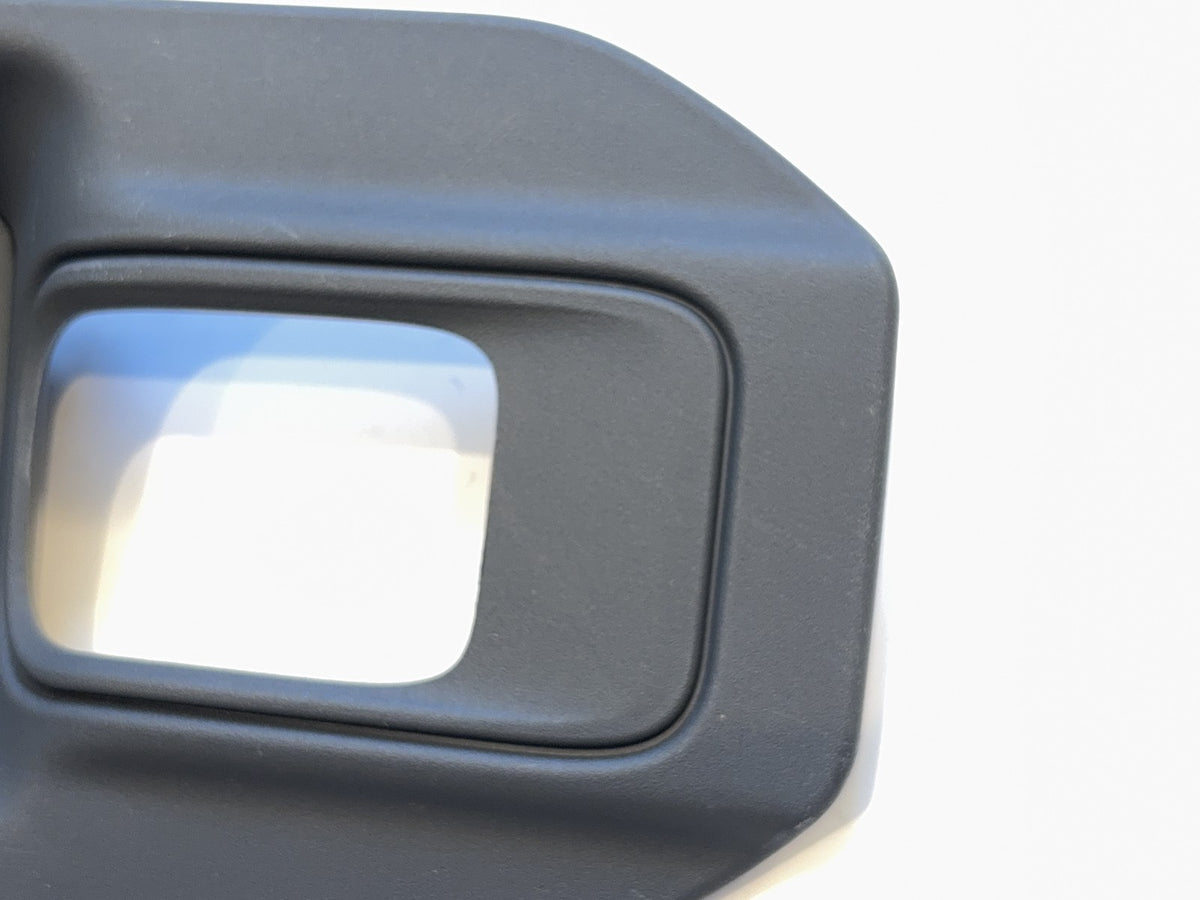 Passenger Door Handle Trim Bezel 13-18 Ram 1500 2500 3500 19+ Classic 1WD58LA8AC