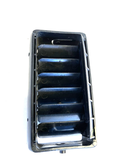 1981-93 Dodge Pickup, Ramcharger A/C Vent