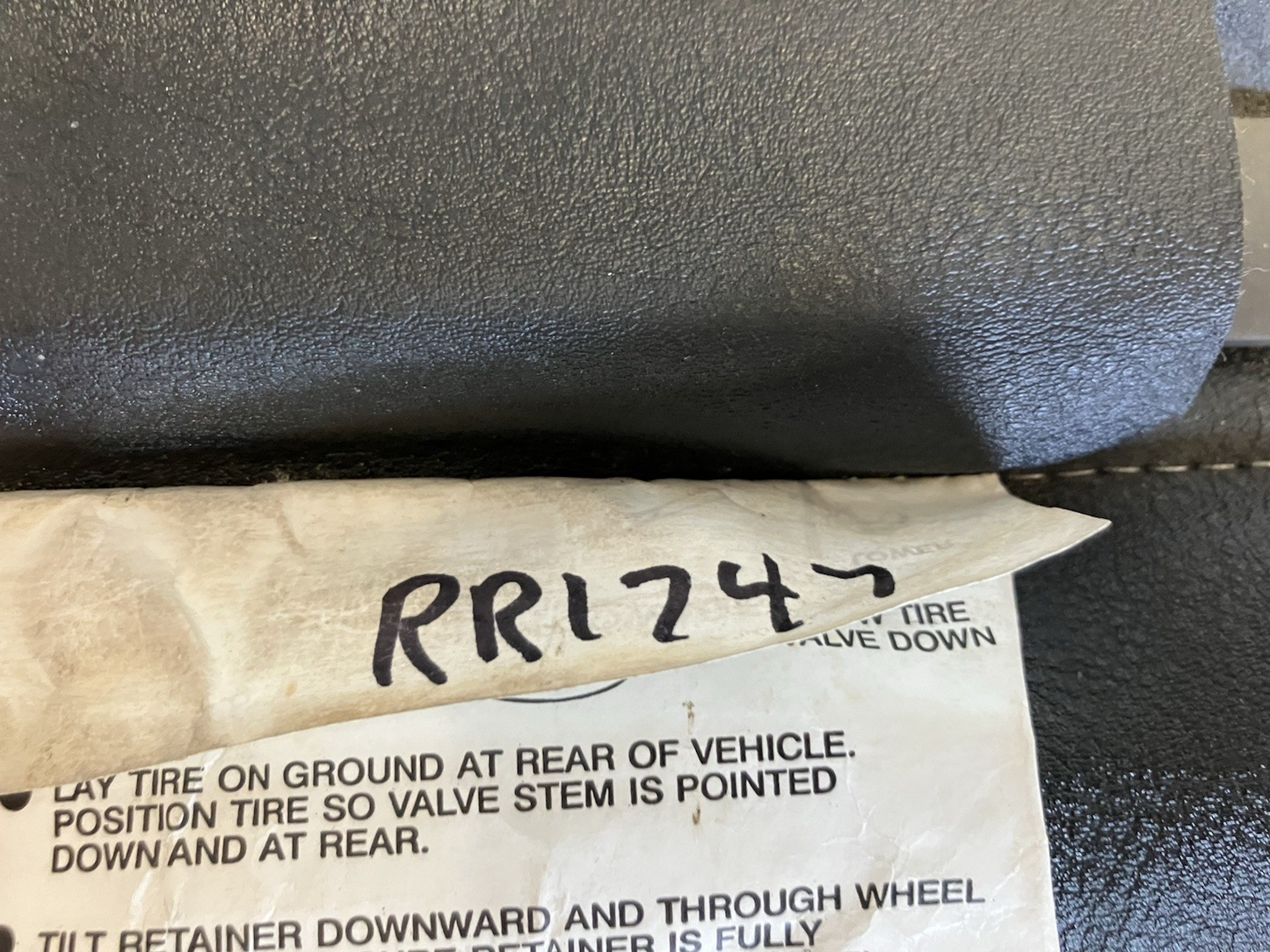 Lug Wrench and Jack Tools 1994-98 Dodge 1500 Pickup