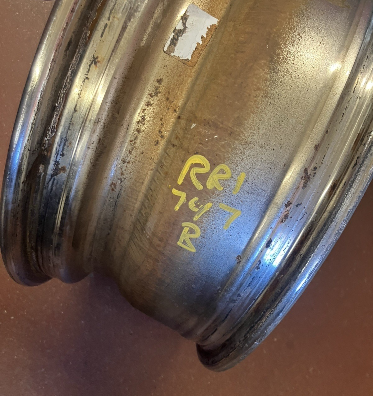 1994-01 Dodge 16x7 Chrome Steel Wheel. P/N 52057938AB. Interchange # 560-2039