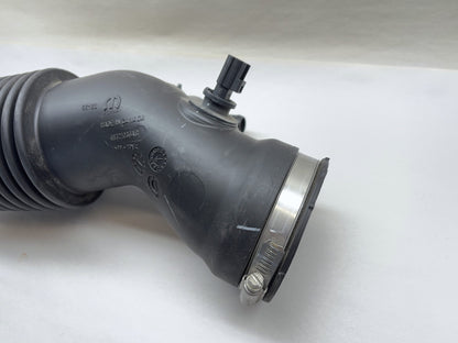 Clean Air Duct Airbox to Intake 2019-2024 Ram 2500 3500 6.4L Hemi 68321036AB