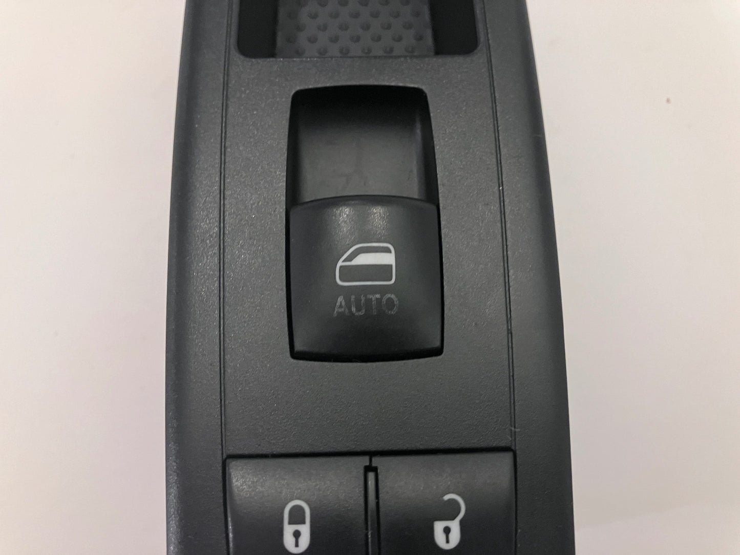 Passenger Front Window Lock Switch 2013-2015 Dodge Ram 1500 2500 3500 Used OEM