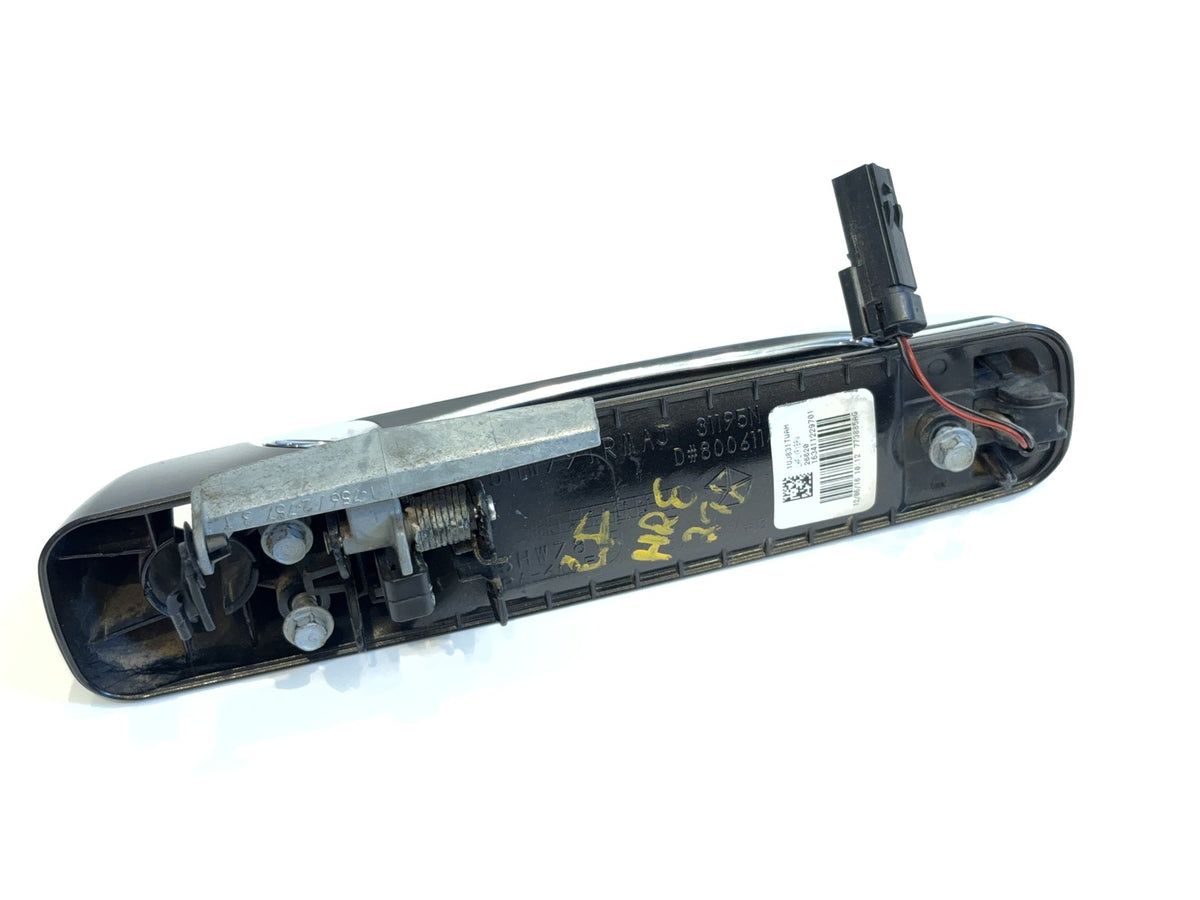 Driver Left Front Exterior Painted Door Handle 13-18 Ram 1UJ831TWAH PTW Keyless