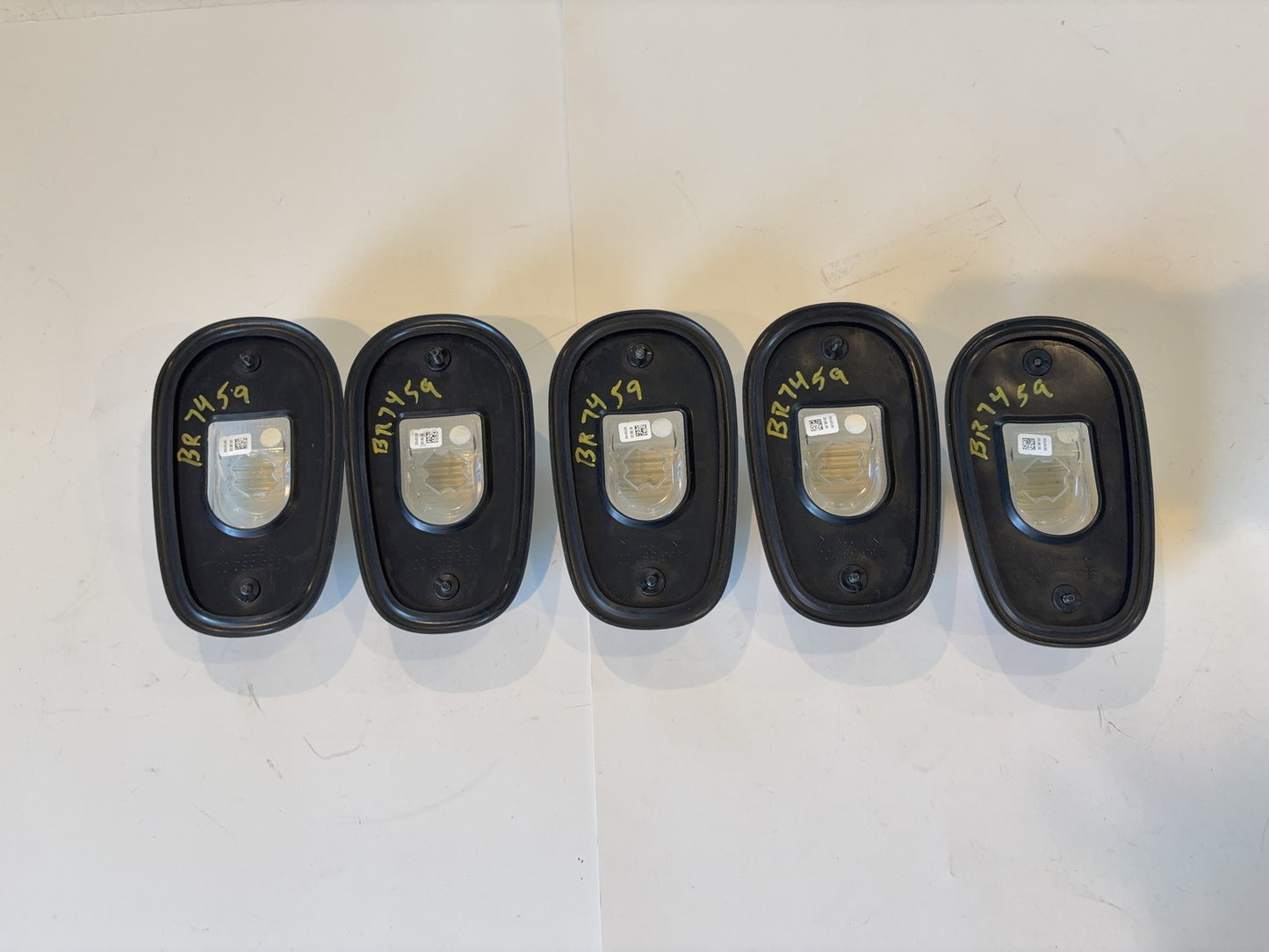 Cab Light Lens Set of 5 2010-18 Dodge Ram 2500 3500 68261677AC Used Clear Lens