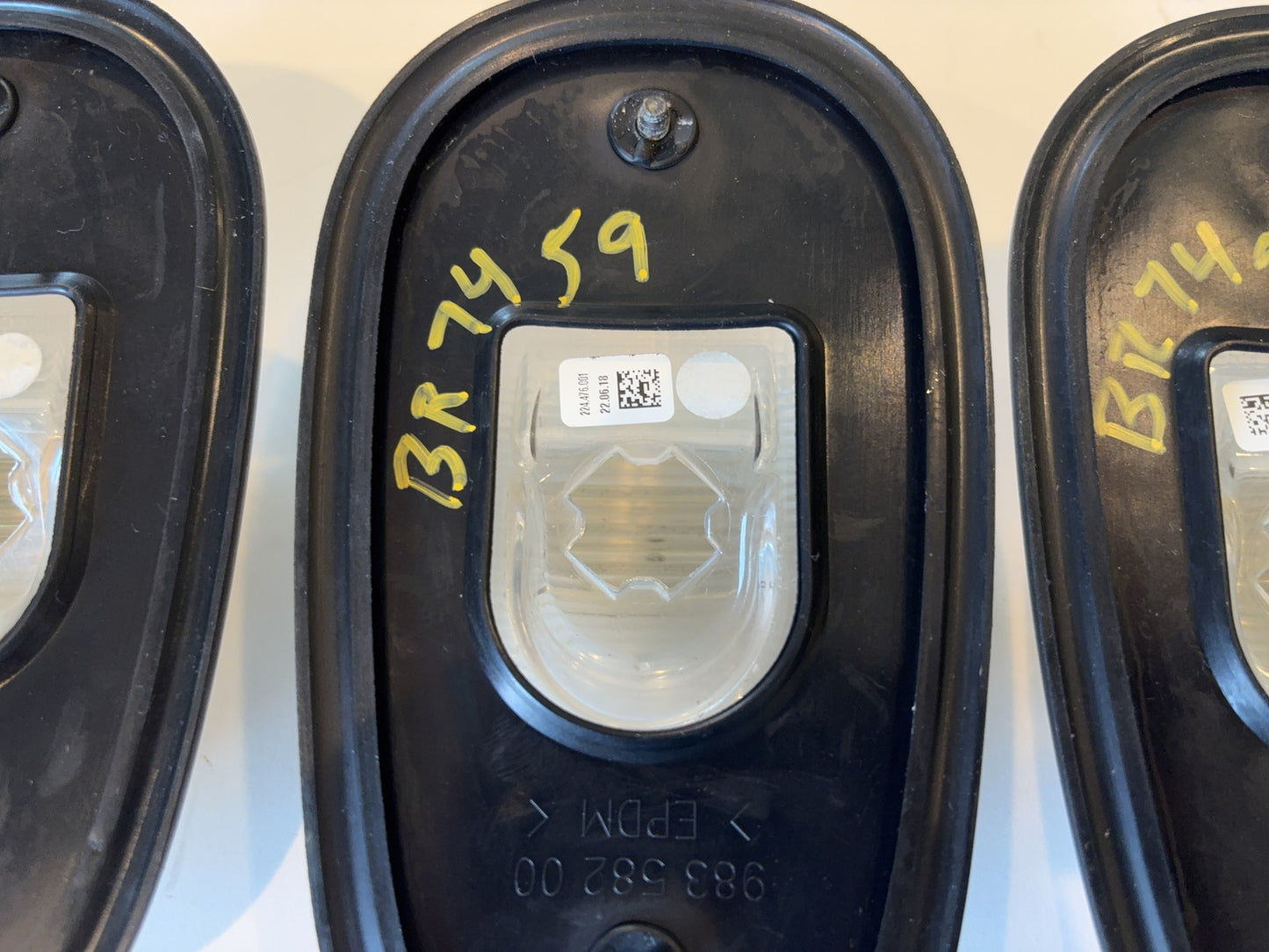 Cab Light Lens Set of 5 2010-18 Dodge Ram 2500 3500 68261677AC Used Clear Lens