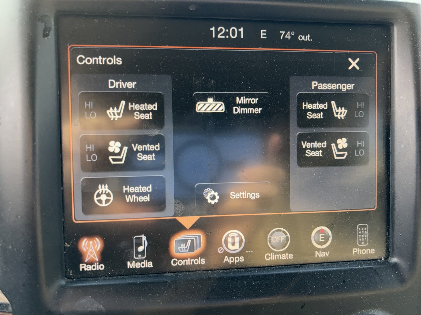 UConnect Radio 8.4" VP4 3C Nav Display and Receiver 2013 Ram 1500 2500 5091051AH
